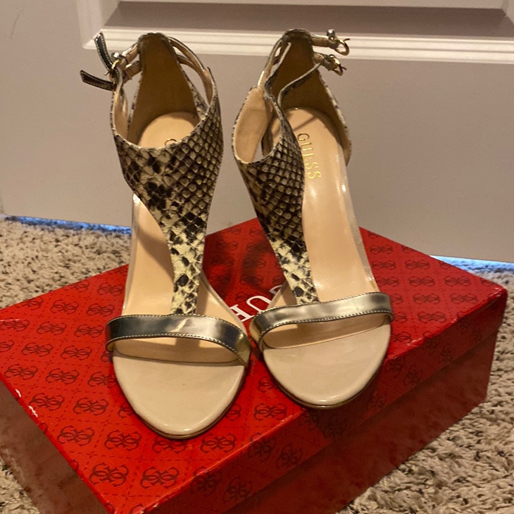 Guess, snake skin color, 3 inch heels